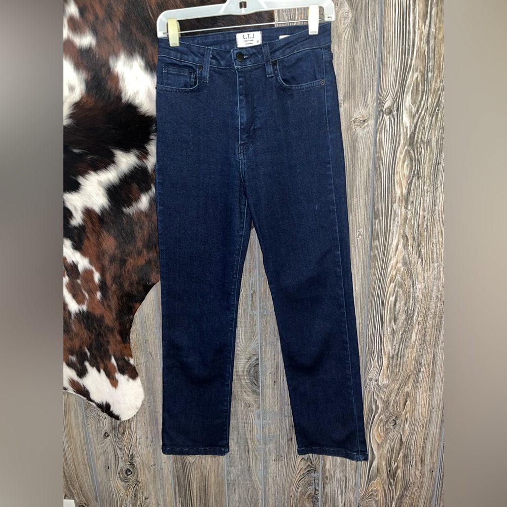 Letter To Juliet size 27 NWOT dark wash straight leg cropped ankle jeans
